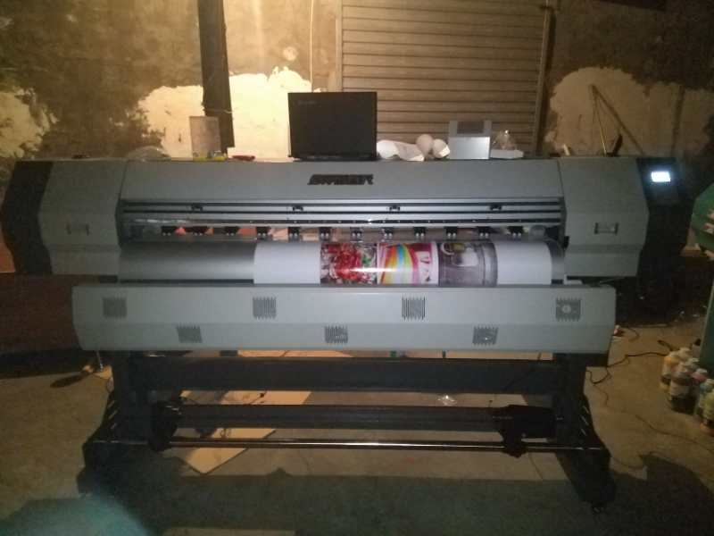 西安SP1600戶外寫真機安裝成功