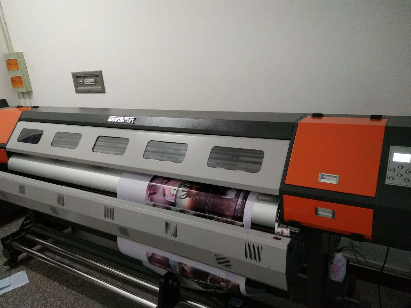 庫爾勒春天SP2200雙頭寫真機安裝成功