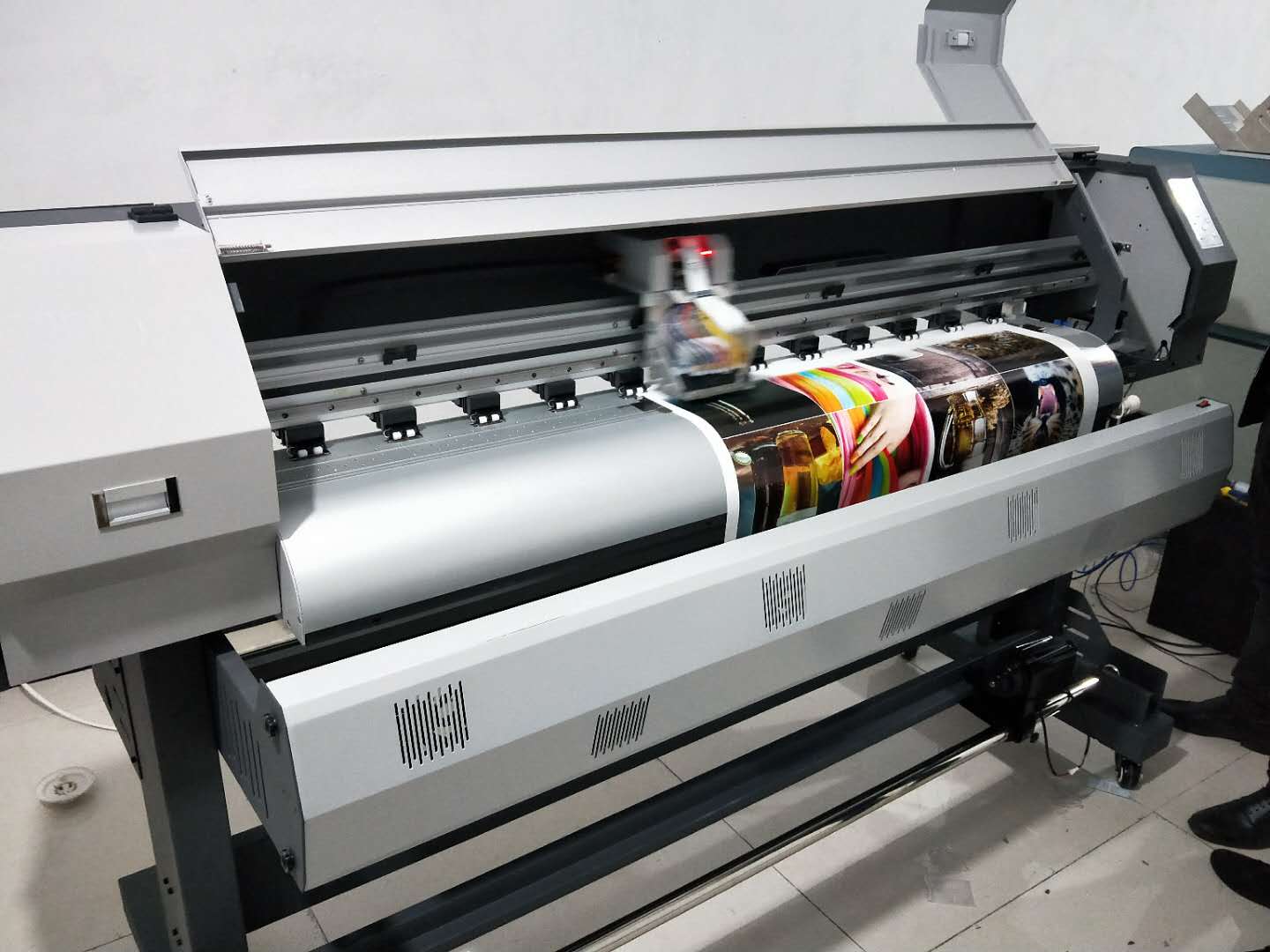 山西泉陽春天寫真機(jī)安裝成功
